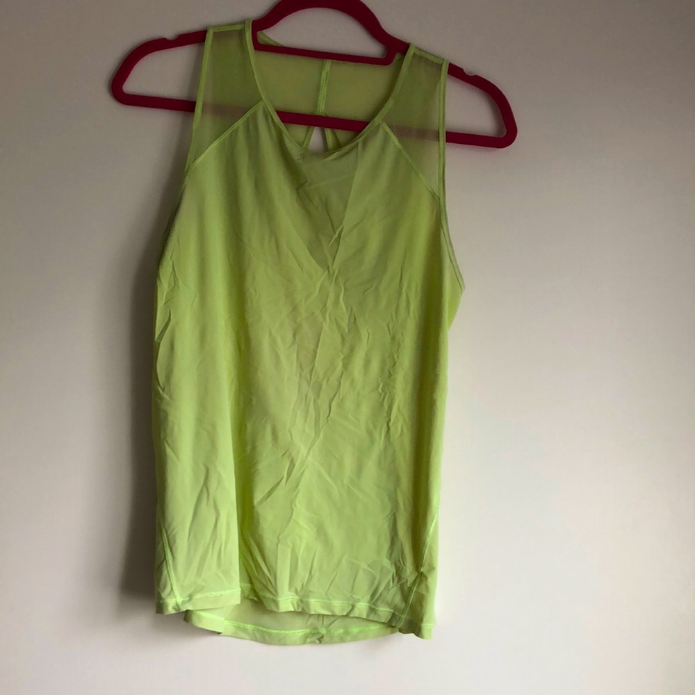 Lululemon workout tank